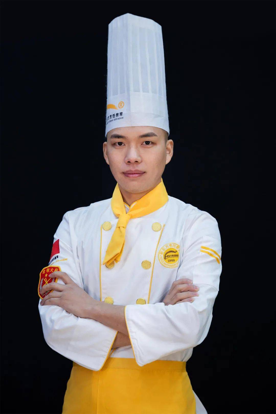2017年从厦门新东方烹饪学校毕业的郭明华,曾经开过店,从事过工程行业