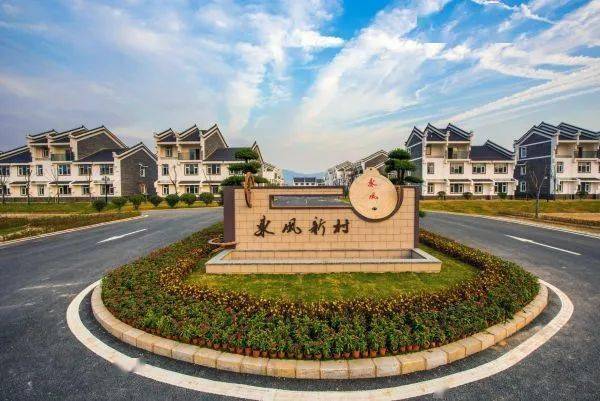 黄陂东风新村喜迁新居美丽乡村让村民爱上回村过年