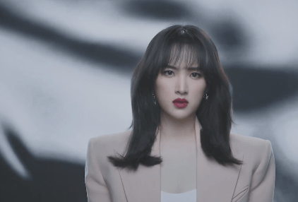 姚安娜汽车代言官宣零下几度穿着清凉拍大片华为要布局汽车业