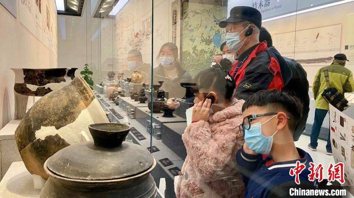春节假期尾声 杭州良渚博物院人气不减