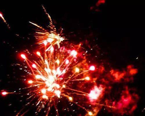 正月初八谷日祈福祭拜顺星散灯花