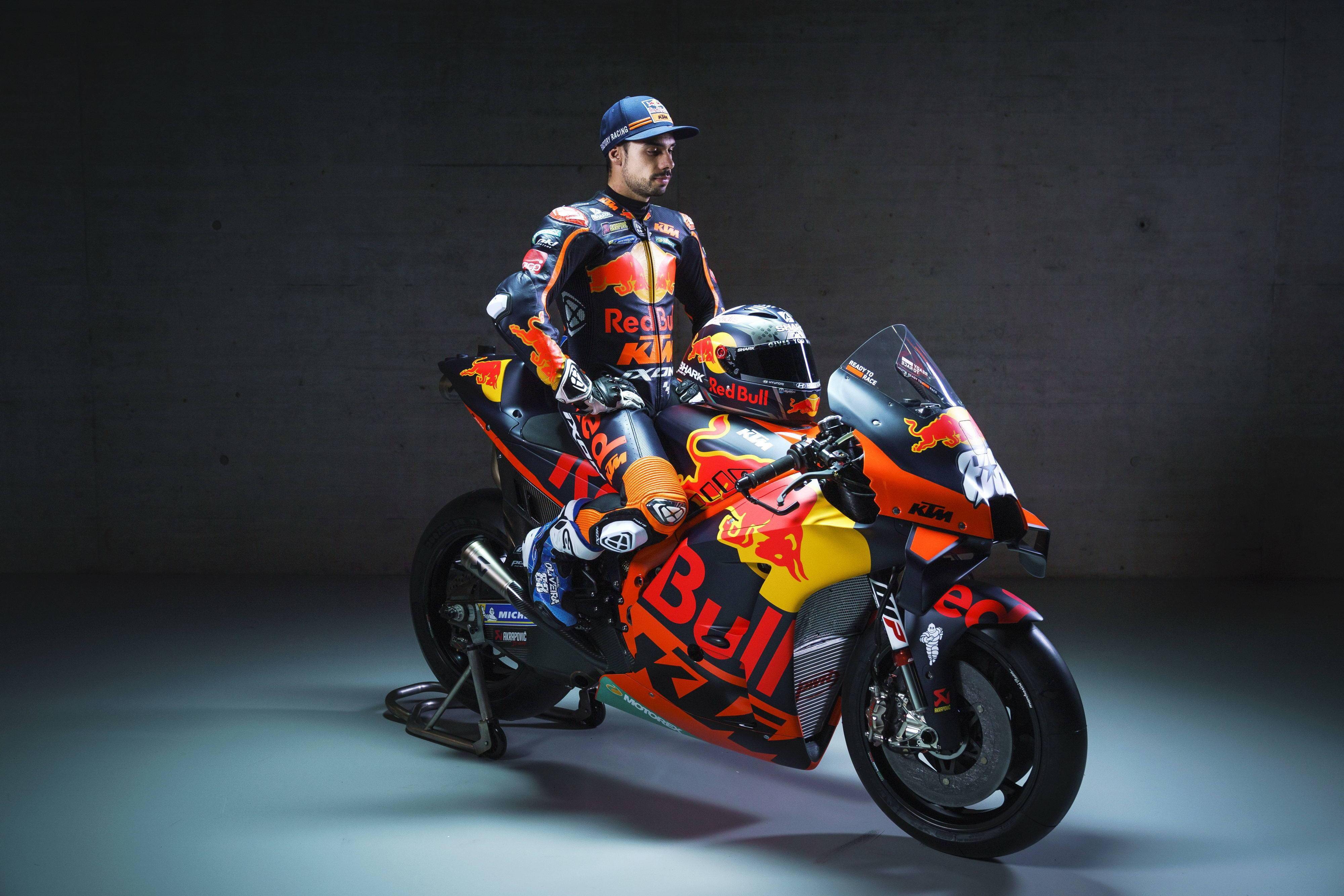 2021 motogp:ktm 的橙色兵团_赛季