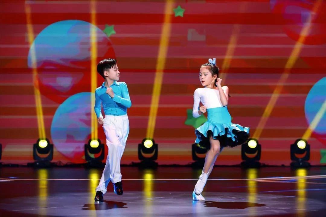 有活力的《跳舞吧少年》,如何在春节假期让孩子们舞动起来?