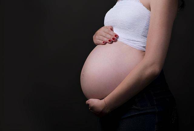 女生怎么才能知道自己有没有怀孕 5746acba510a4d219dbb7c6cffb67023.jpeg