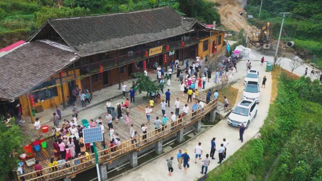 脱贫村中看样板湖南新闻联播报道安化县南金村果旅融合奔小康