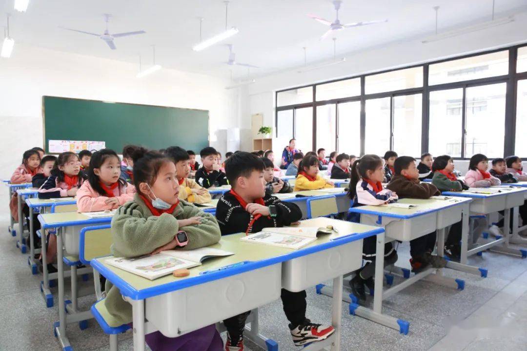 颜值爆表马鼻中心小学新校区正式投入使用