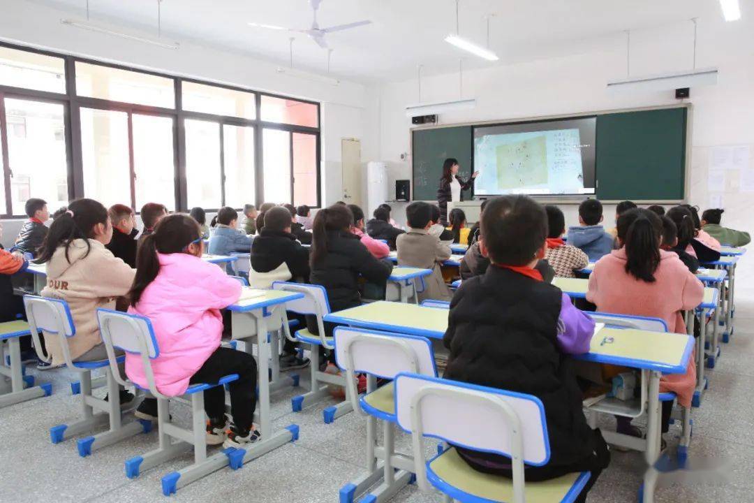 颜值爆表马鼻中心小学新校区正式投入使用