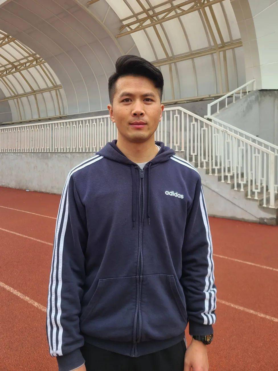 名师介绍赵彦杰,杭州观成实验学校体育教师,现为下城区中学体育研耕