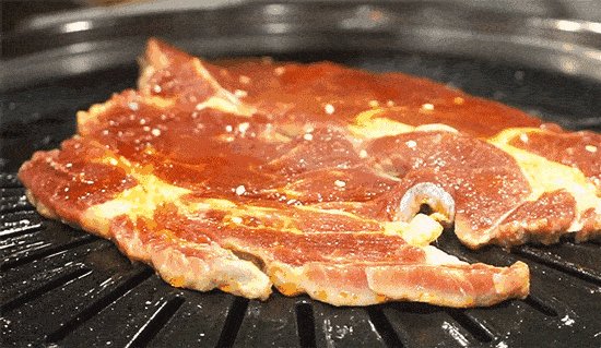 烤肉的肉要买什么肉 5e5481e3ce364bb7a2fc3faac7fc5876.gif
