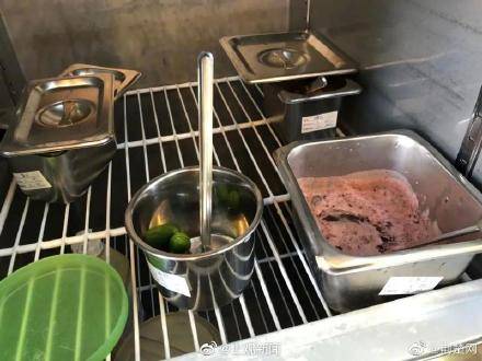 上海抽检奶茶店全部存在问题,1点点、茶百道、7分甜、都可、熊姬都出事了