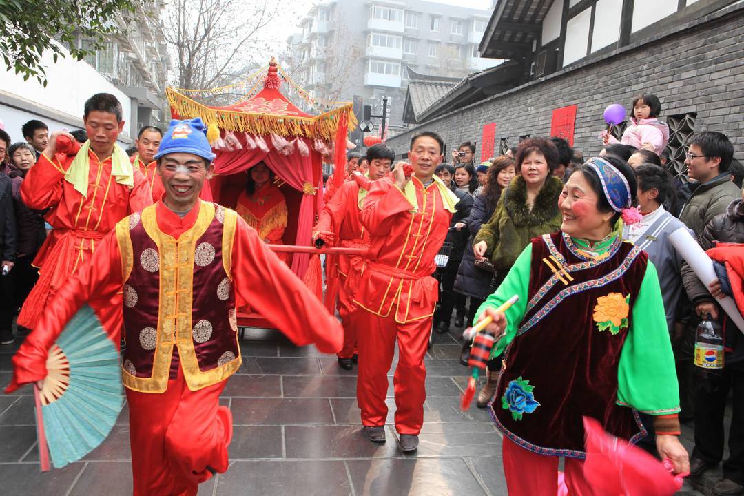 我们的节日口述民俗在成都蒲江过年就看幺妹灯走乡串户送祝福