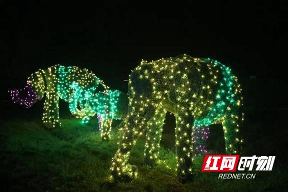 辰龙关灯展：流光溢彩 元宵造梦