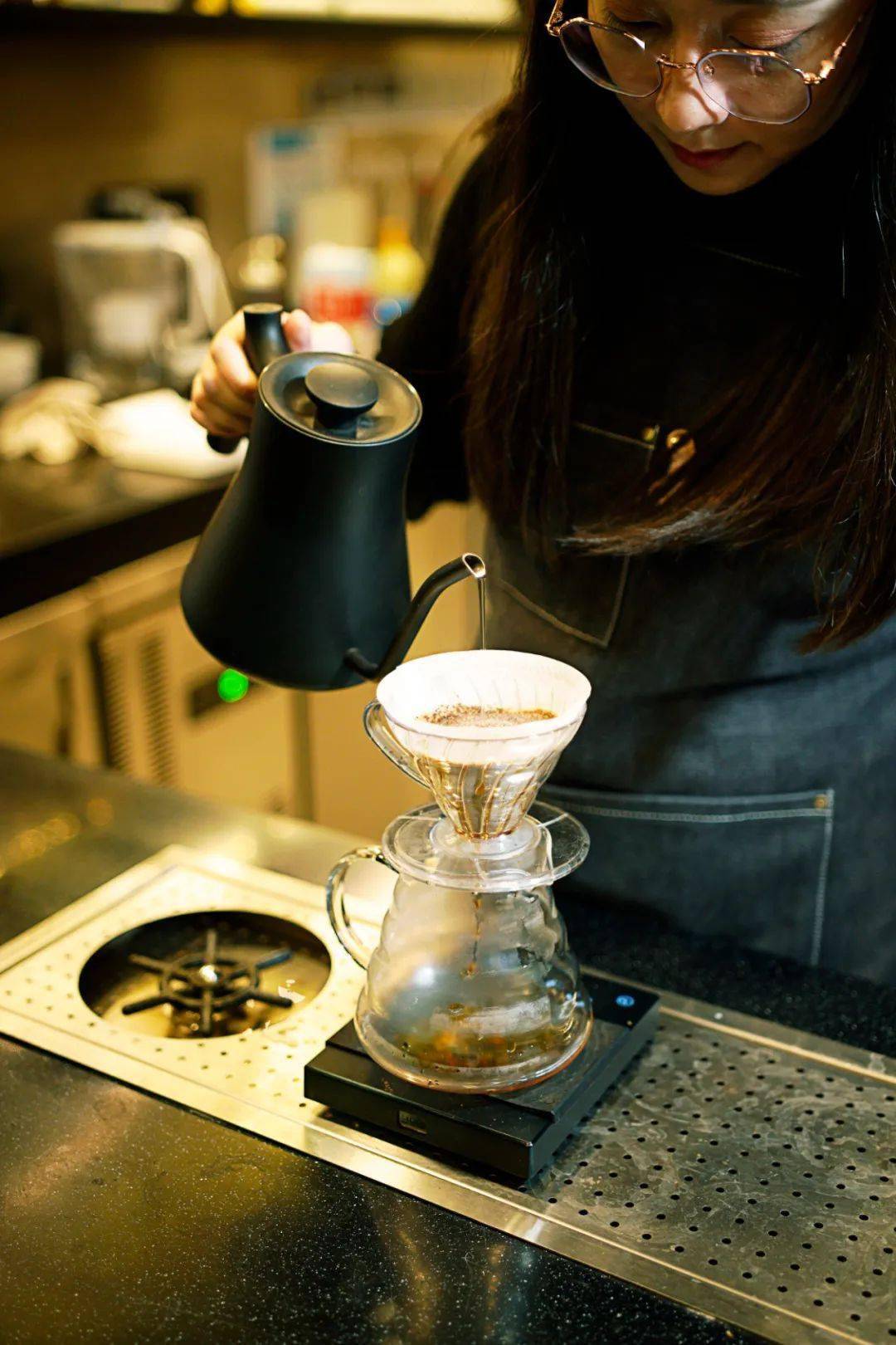 coffee tasters flavor wheel · read it风味轮的外形就像是一个