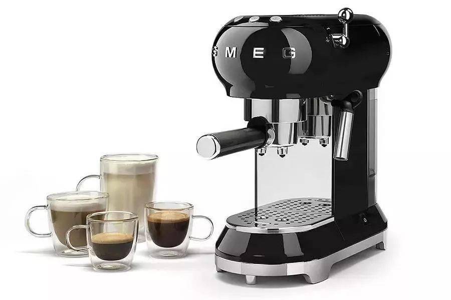 厨电中的爱马仕意大利smeg咖啡机让你遇见一杯正宗的espresso