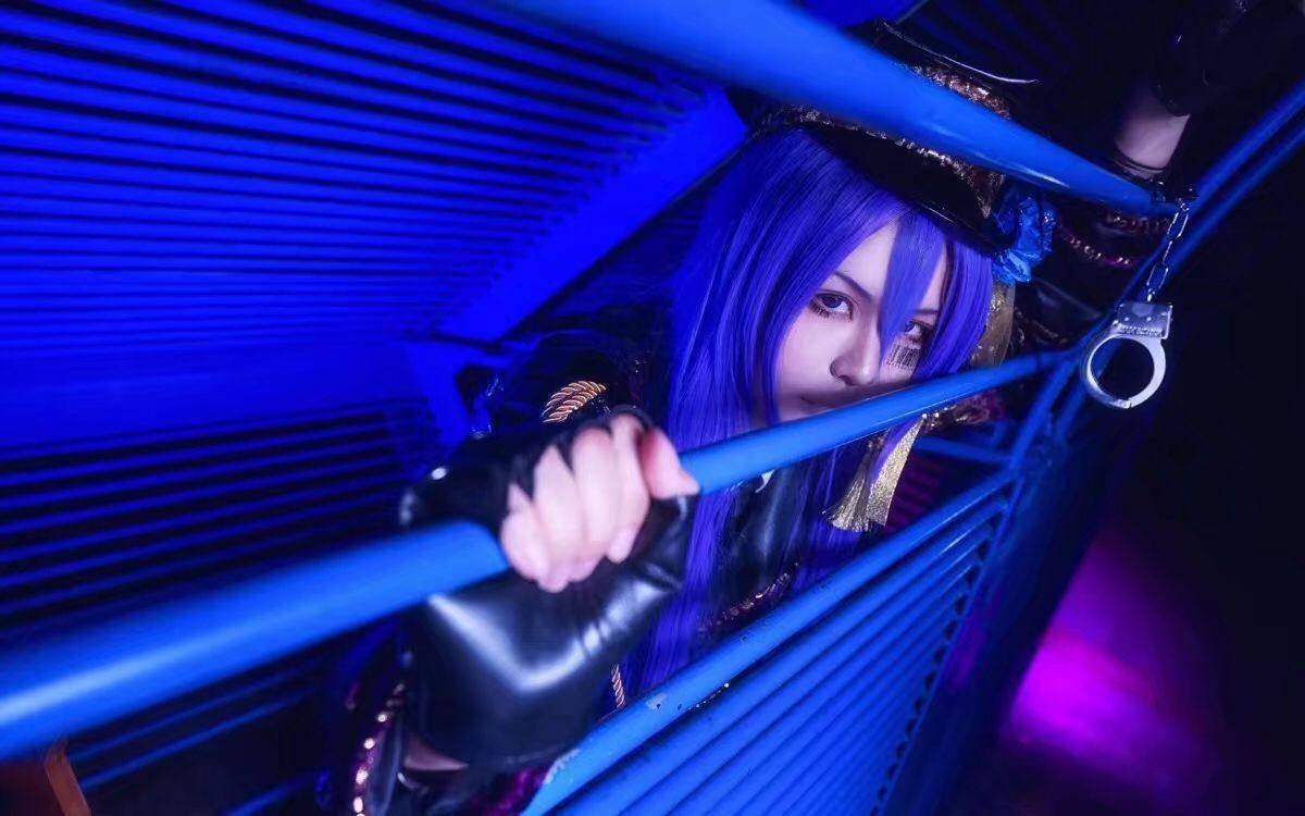 v 神威茄子cosplay