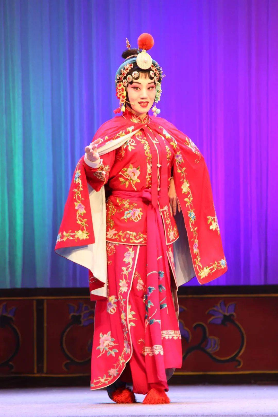 戏韵动京城正月十五庆上元八姐游春故事多