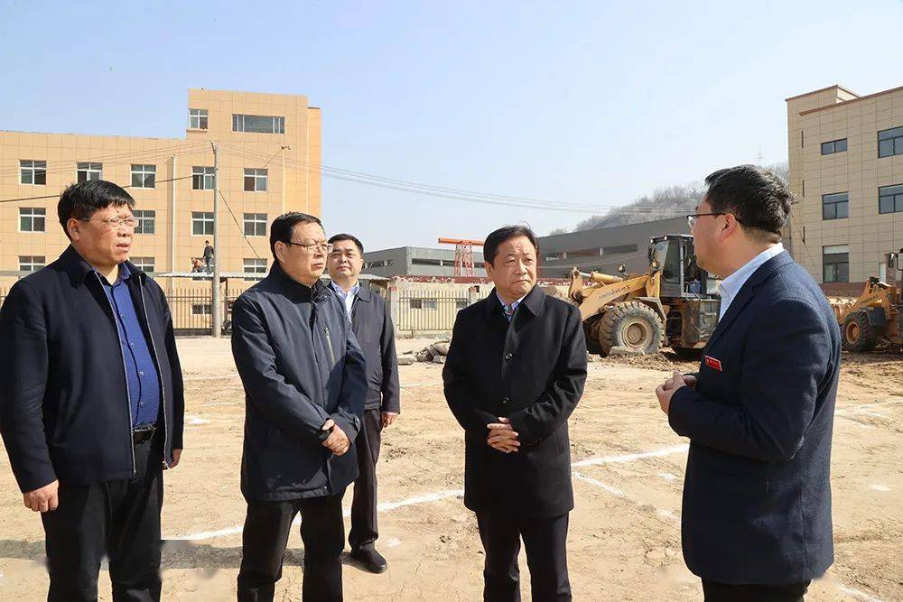 樊维斌在宜君县印台区调研县域经济发展时强调突出比较优势抓项目强