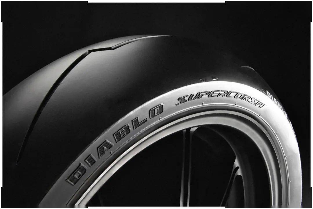 倍耐力 diablo64 supercorsa v2 开启闪电新时代……_轮胎