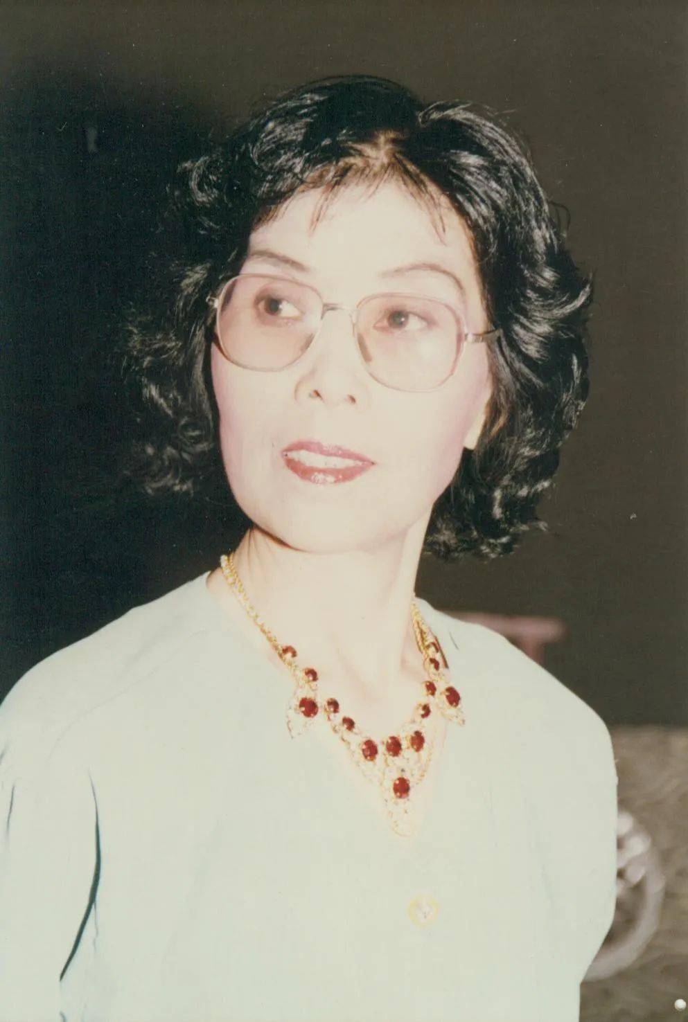 纪念肖若兰老师逝世二十五周年