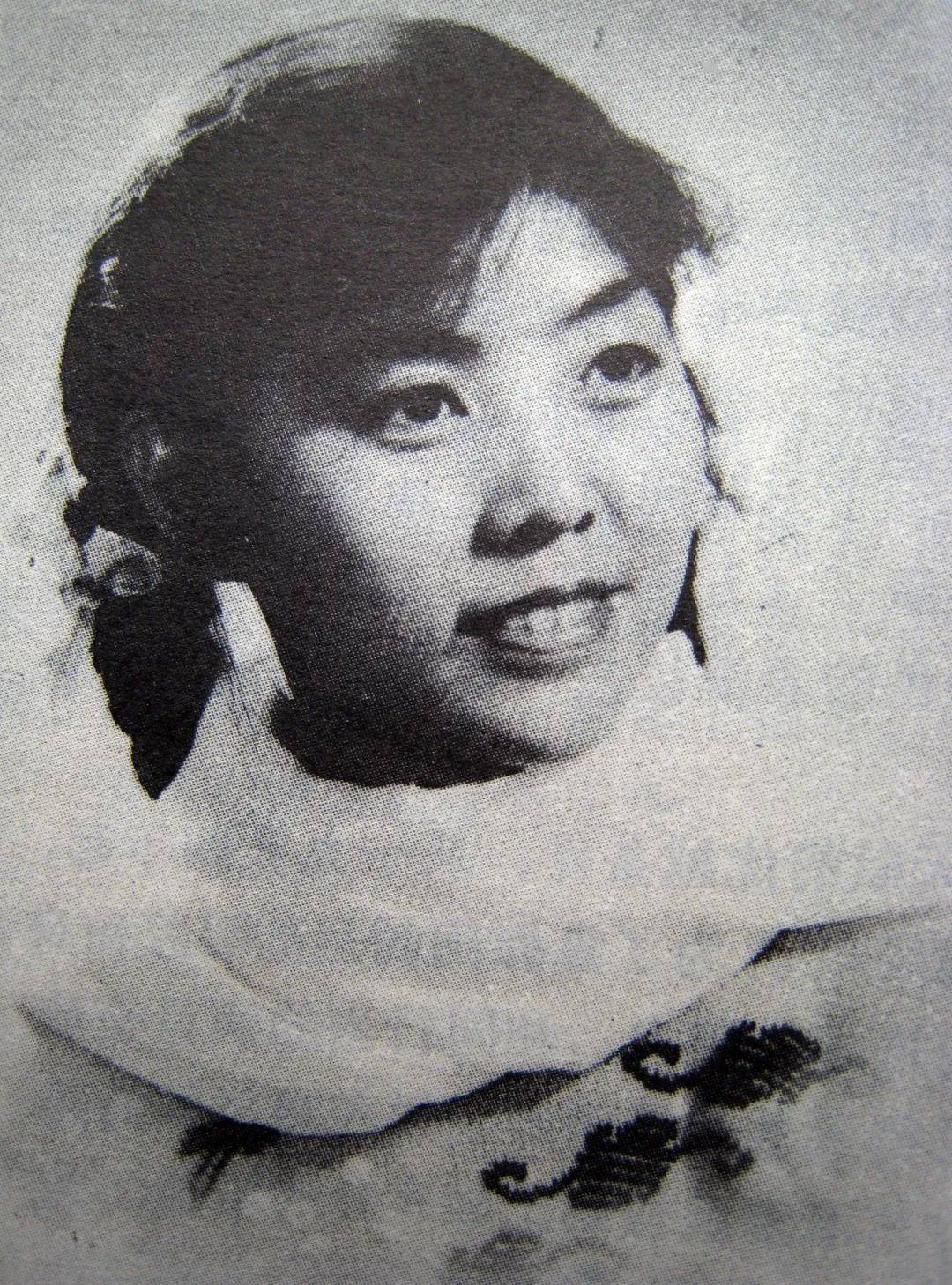 纪念肖若兰老师逝世二十五周年