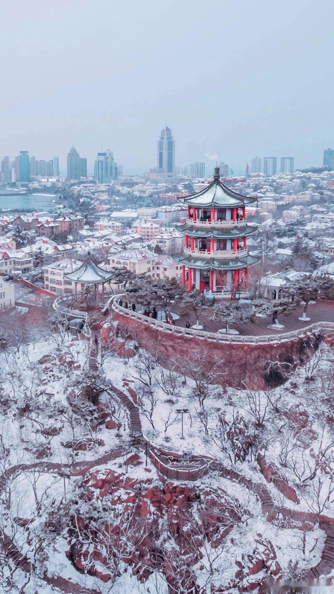 人文青岛漫步鱼山路探寻馥郁百年的人文气息