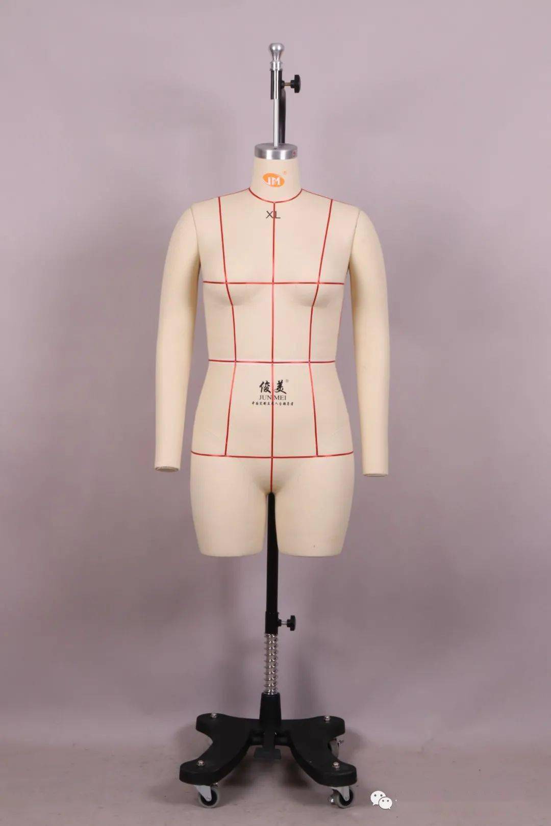 服装设计立体裁剪俊美立裁人台的使用你知道多少