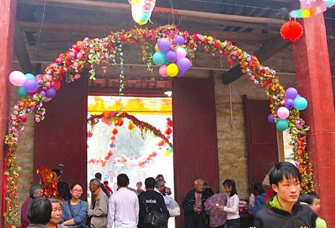 元宵佳节泗洲古韵逛青山庙会庆合家团圆