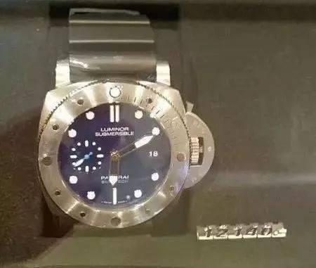 Panerai ɺ| 2021(2ֱƪ)