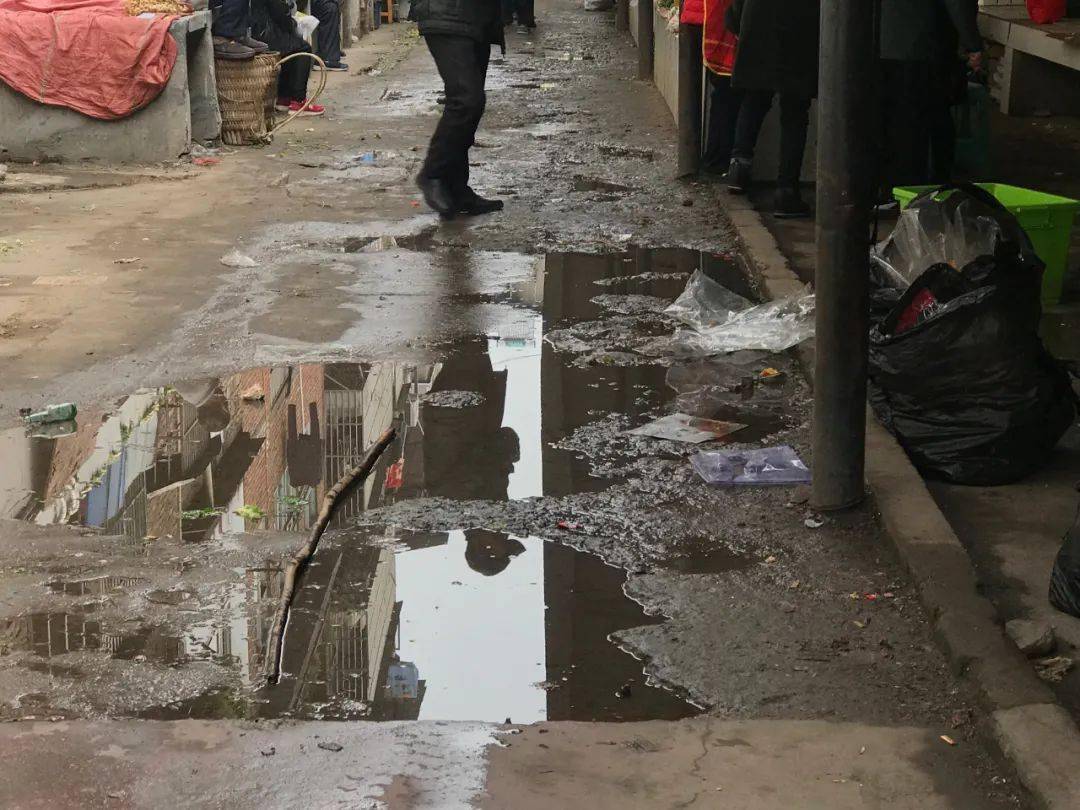 云阳农贸市场脏乱差居民抱怨多