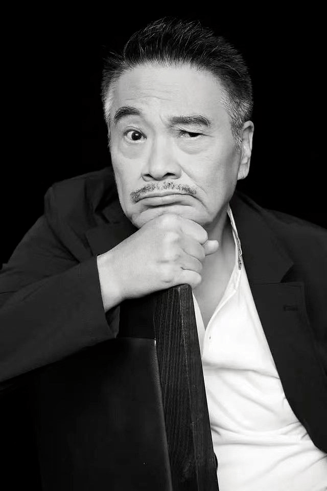 著名演员吴孟达走了……年近70还拼命,一生没演过主角,但人人都会记得