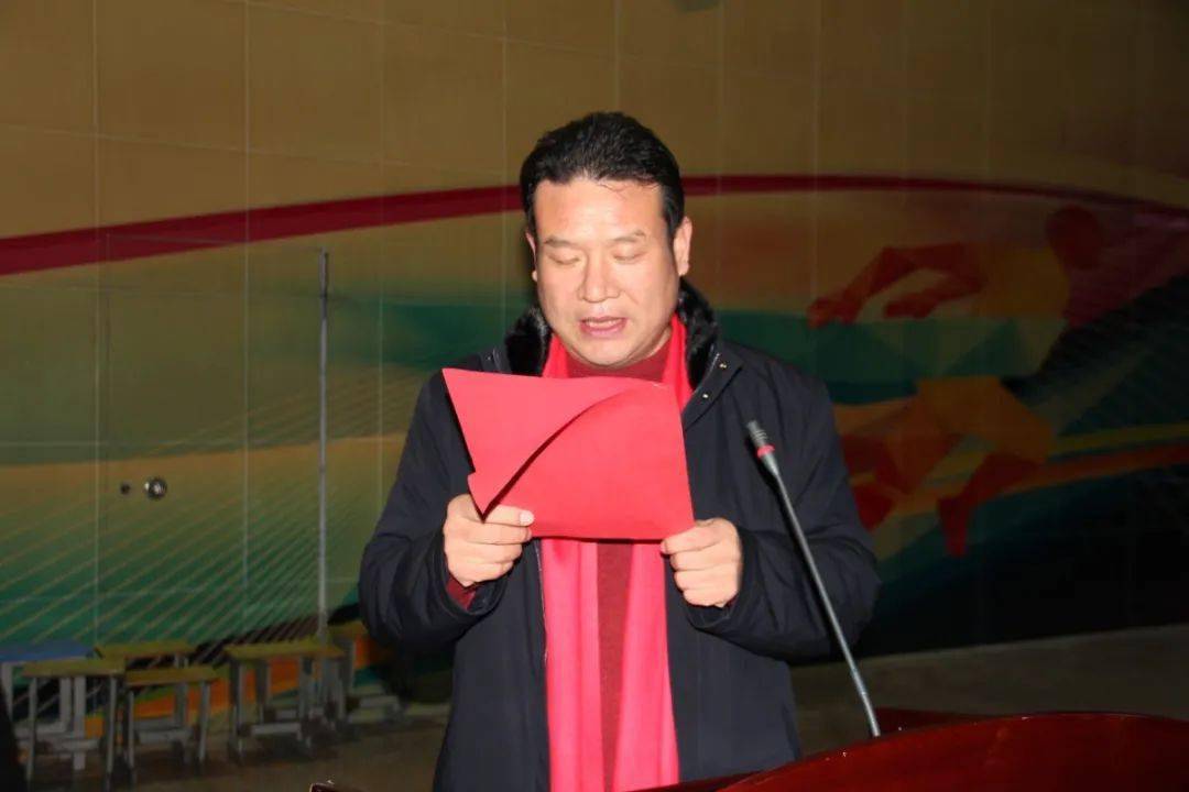 南召县第一高级中学举行2021届高考百日冲刺誓师大会