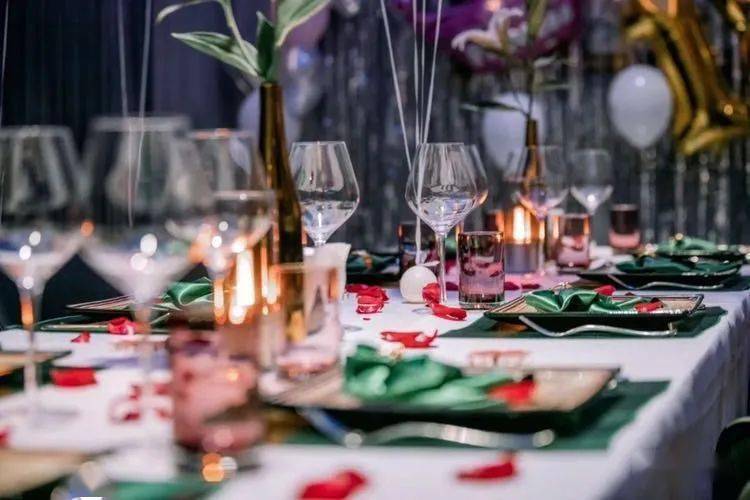 wset认证品酒师带你赴一场精致红酒盛宴_酒庄