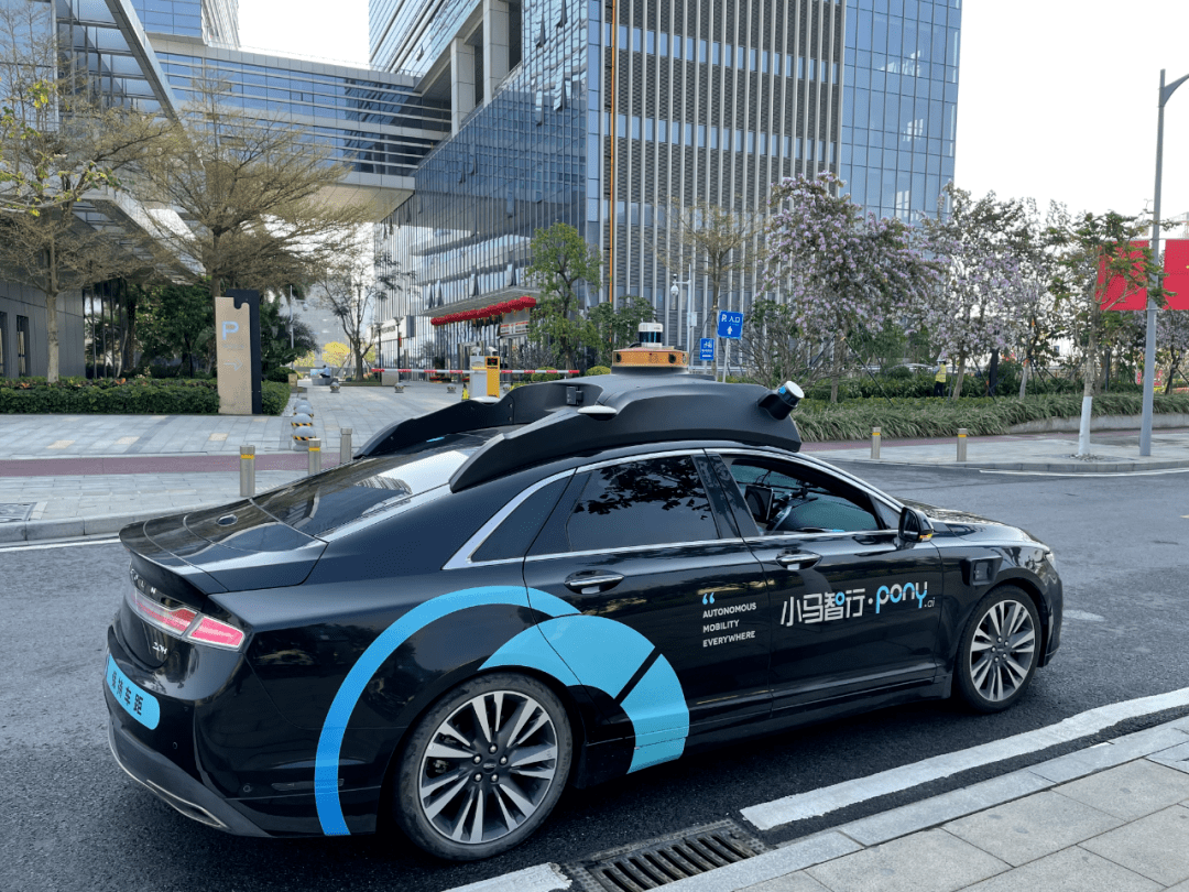 小马智行这台自动驾驶车,针不戳!丨牛年首试