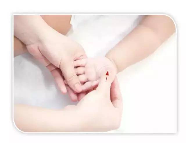 什么办法能快速缓解手腕疼痛 e952c0436c9c4c6f85e8ea1b3e8dfaaa.jpeg