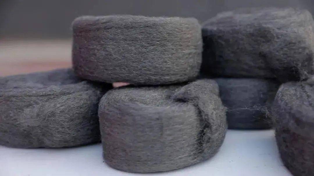 钢丝棉烟花冷烟花危险品请及时上缴不要私自燃放