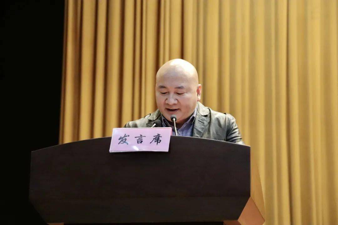 东城街道召开五攻坚四清单双承诺动员大会