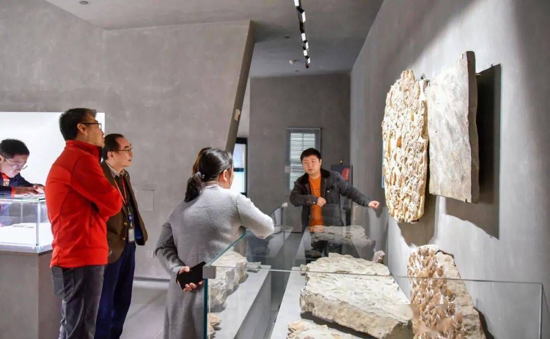 中国科学院韩家淮院士一行再访英良石材自然历史博物馆参观交流_文化