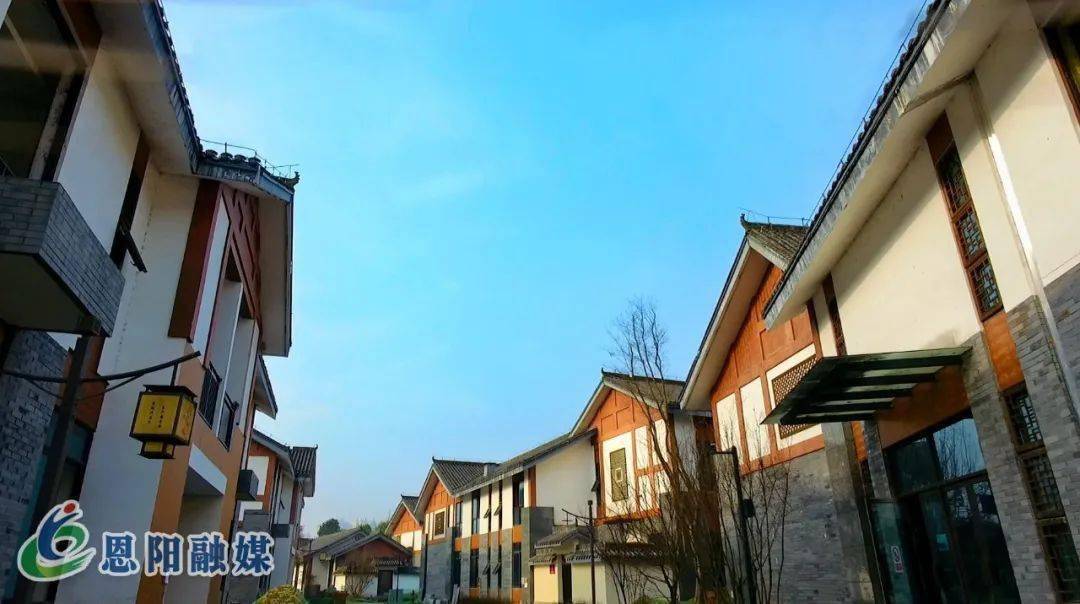 犇跑恩阳一花间堂酒店施工忙02跑出项目加速度