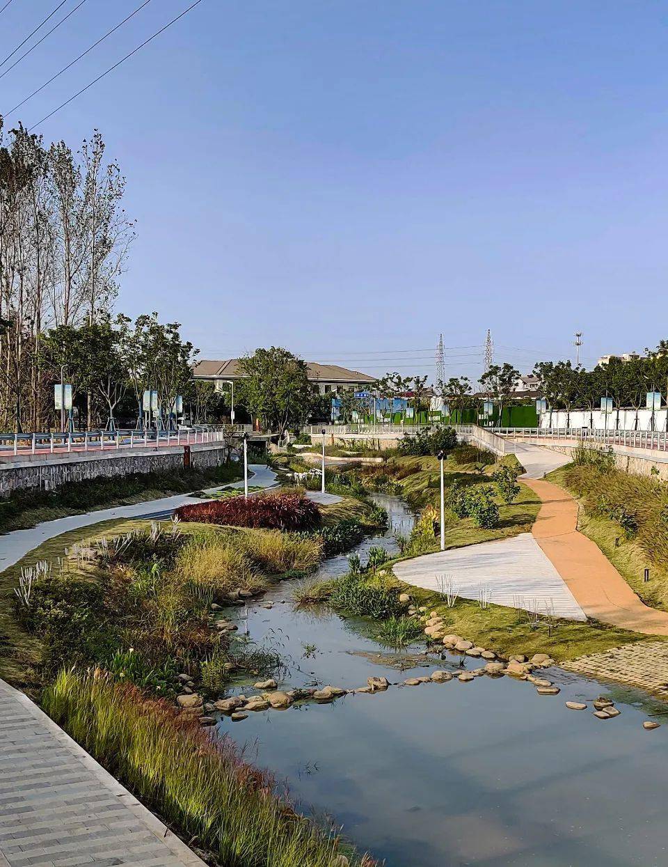 滨水景观让河流回归城市生活的南京玉兰河环境整治工程