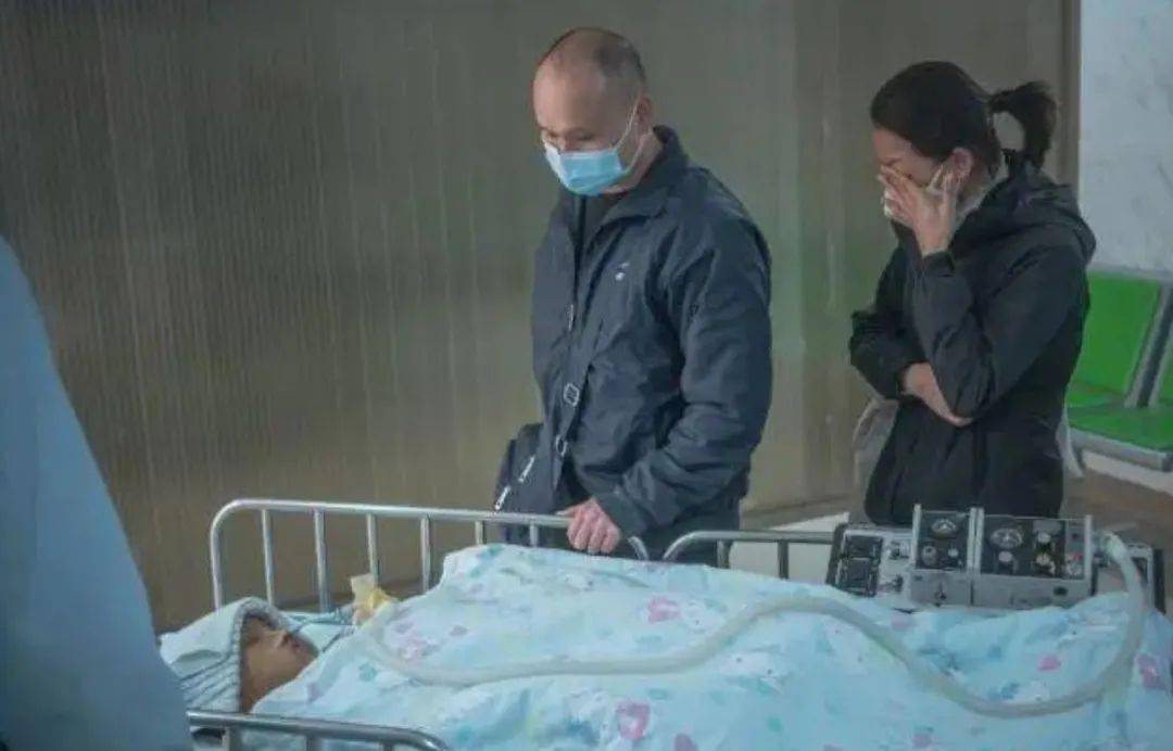 眼角膜是怎么移植给别人的 58f035d58f6645e9a75ea8cac1e67f1a.jpeg