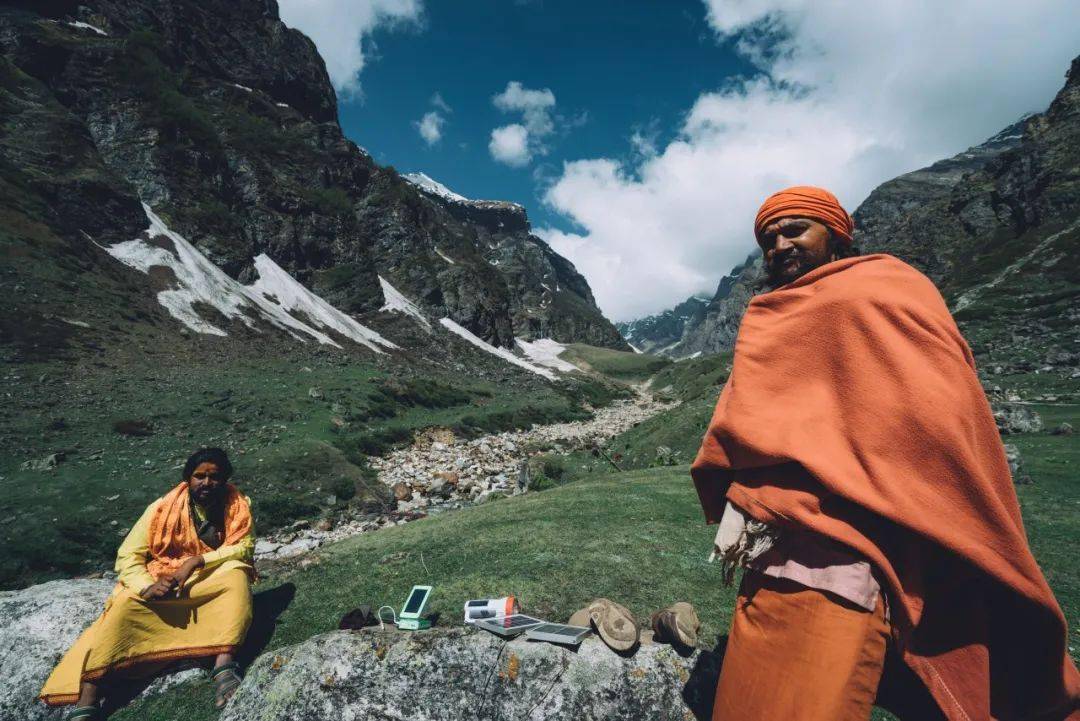 修行的地方內部伯德里納特山上有許多修行地,苦修主要以打坐冥想為主