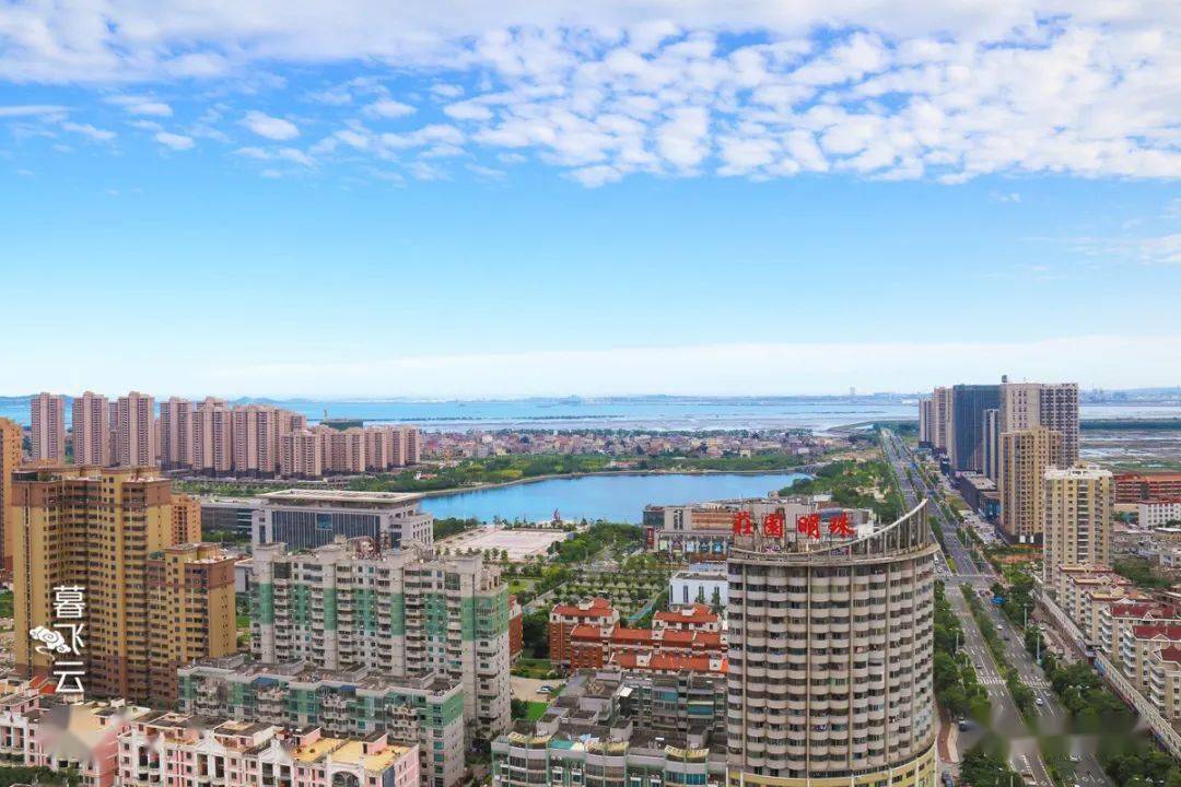 "快速中通道理念,规划打造南北向城市中通道;构建泉港区6环交通网络