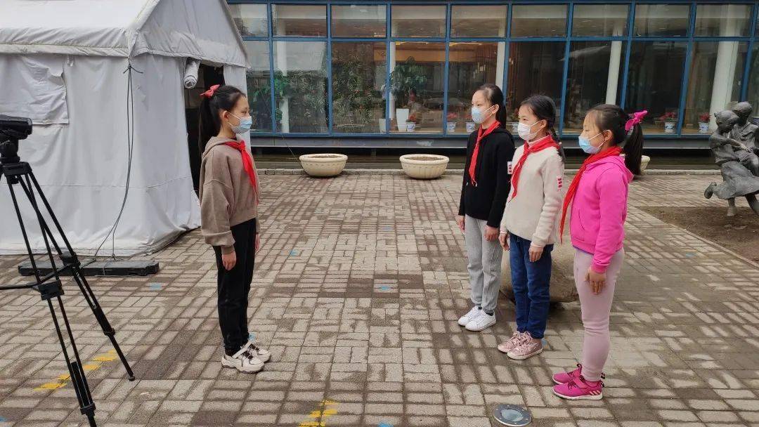 小学开展"学雷锋"主题队日活动△宏志中学志愿服务主题团日活动△东城