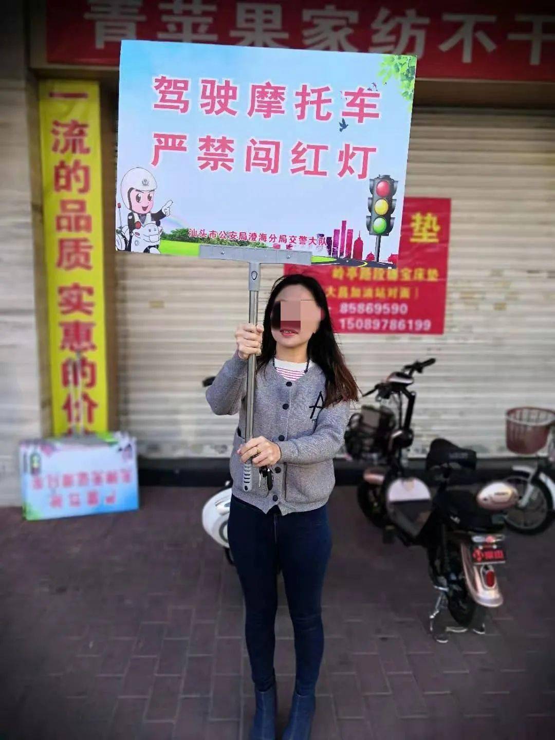 2021姓洪的有多少人口_姓云全国人口有多少(2)