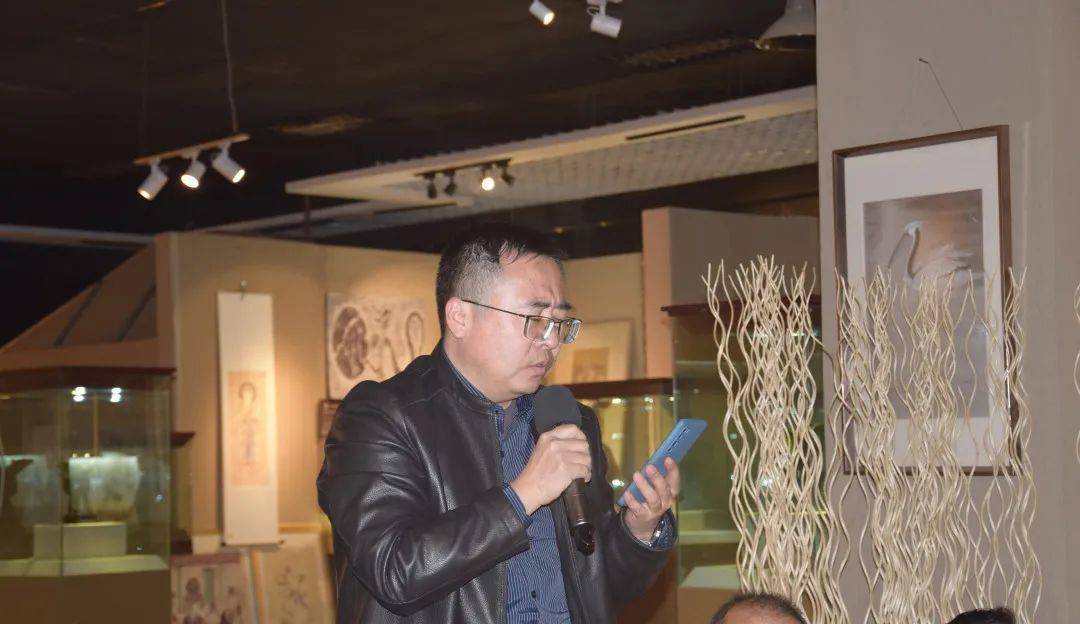 猜成语 怡_看图猜成语(3)