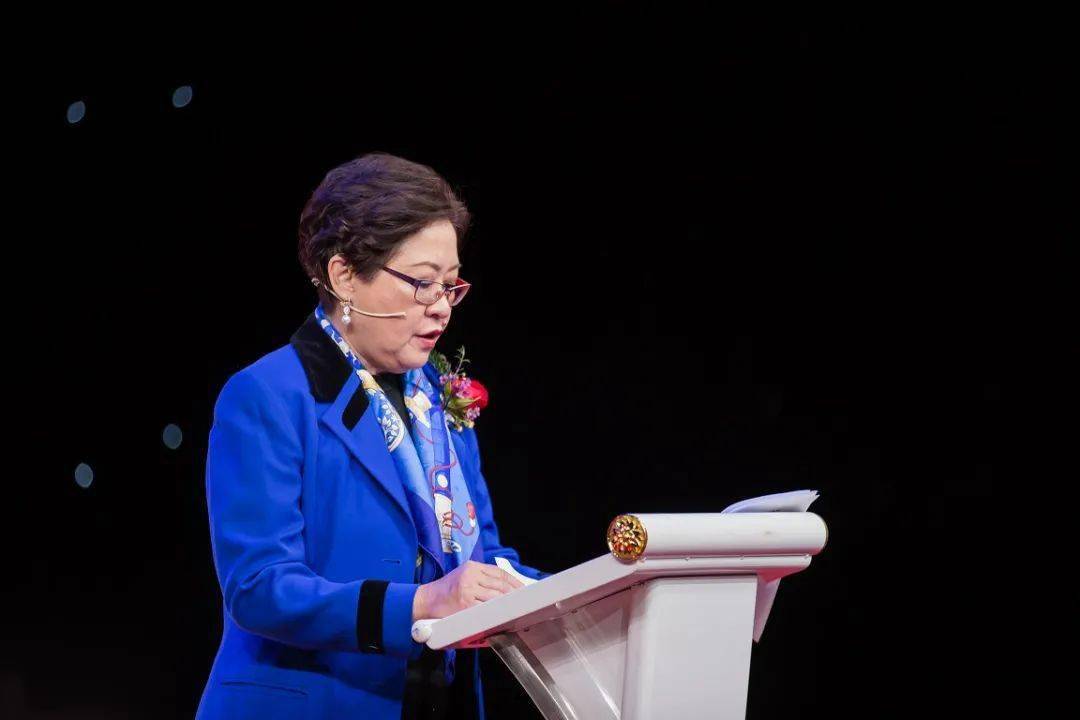 东北财经大学经济学教授,博士生导师王玉霞围绕《读懂"十四五"绽放她