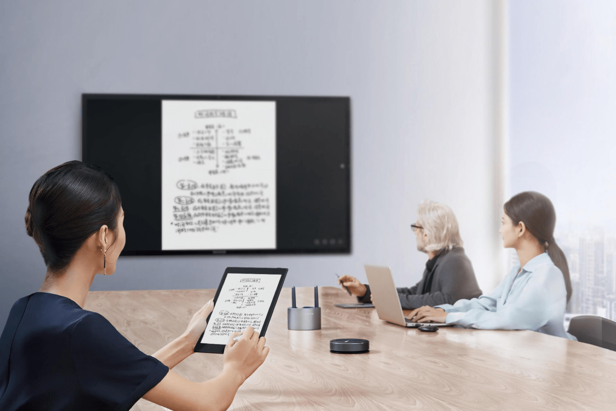 远程办公成常态智能会议平板成商业宠儿