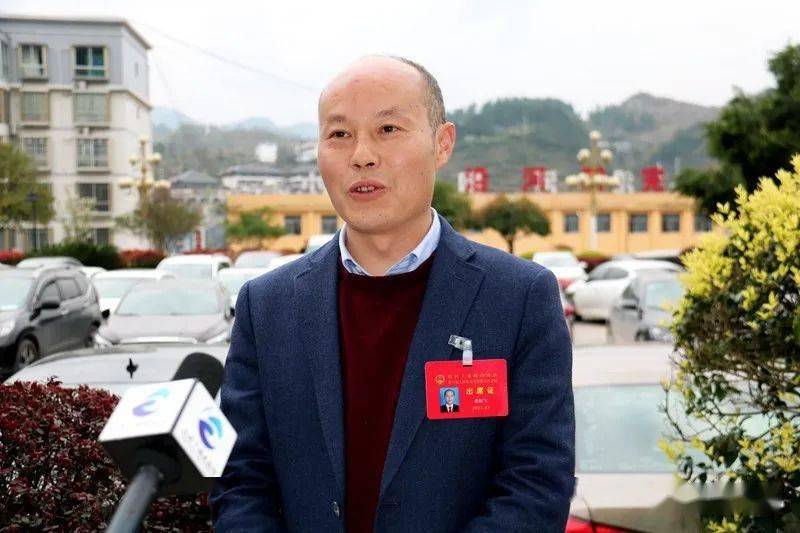 2021年,作为"十四五"的开局之年,作为发改部门,我们要按照县委,县政府