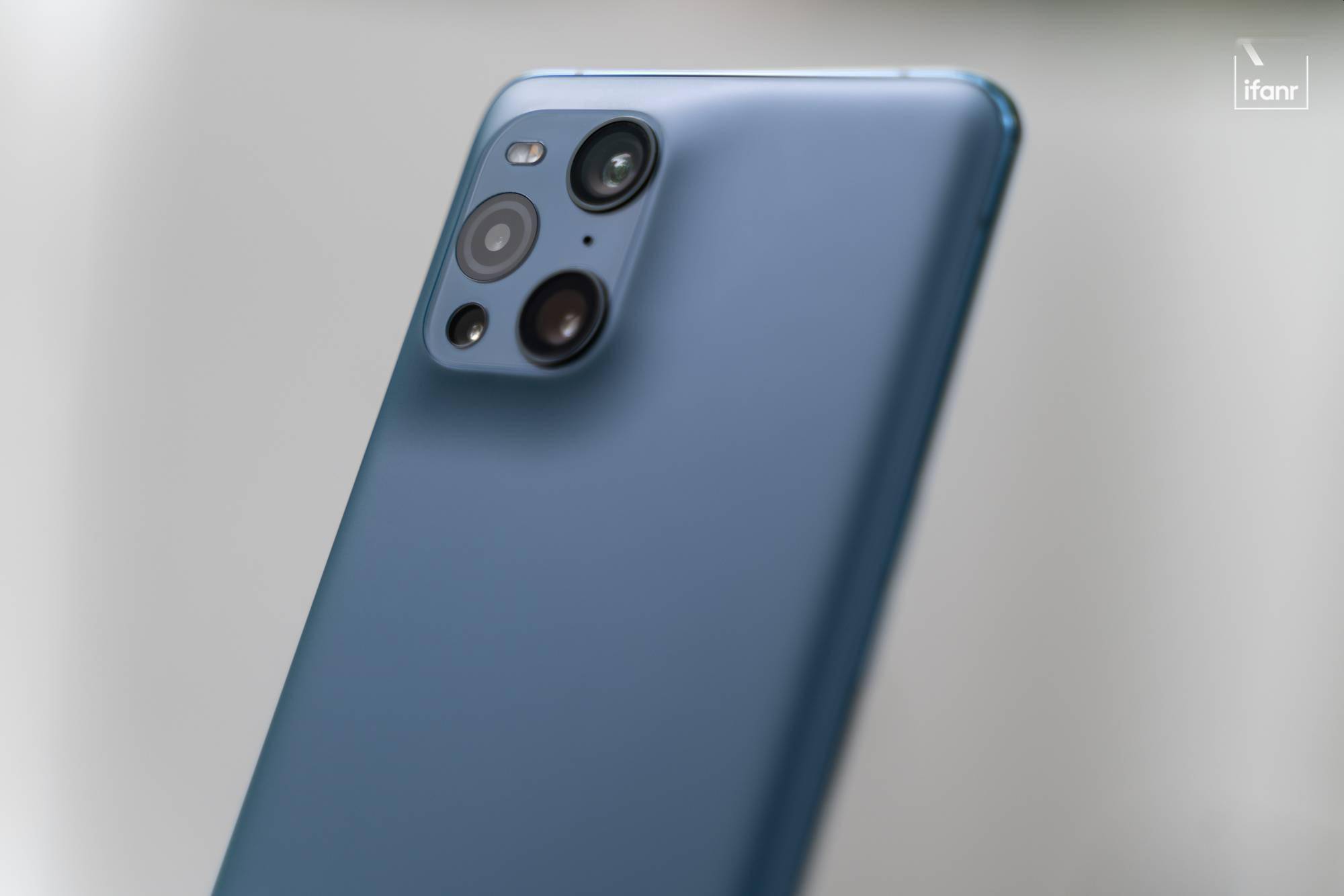 oppofindx3pro首发体验它给了我亿点颜色看看