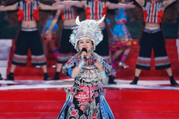 星光大道全新周赛今天1930cctv3精彩呈现